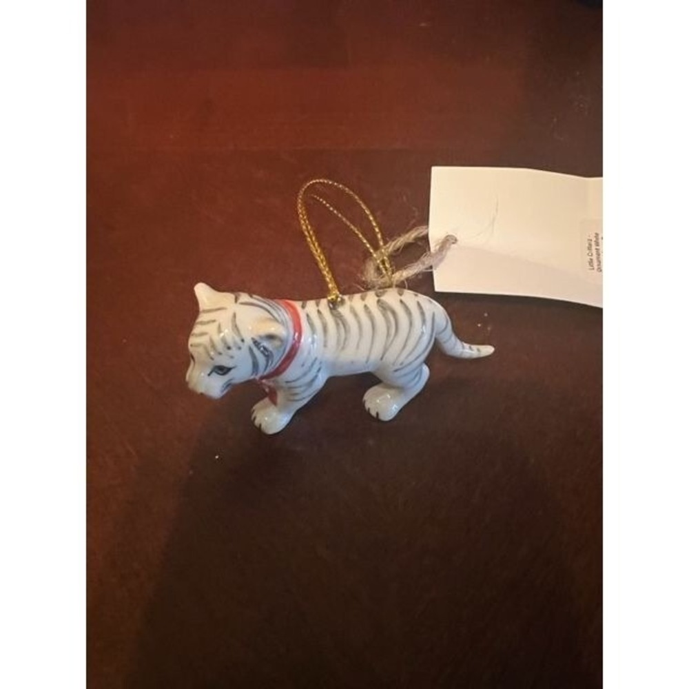 Little Critterz White Tiger Northern Rose Ornament christmas‎ ornament hanging